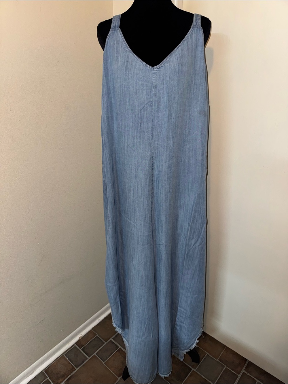 Lane Bryant Chambray Wide Leg Jumpsuit Distressed Fringed Hem Plus 22/24W - Picture 4 of 9